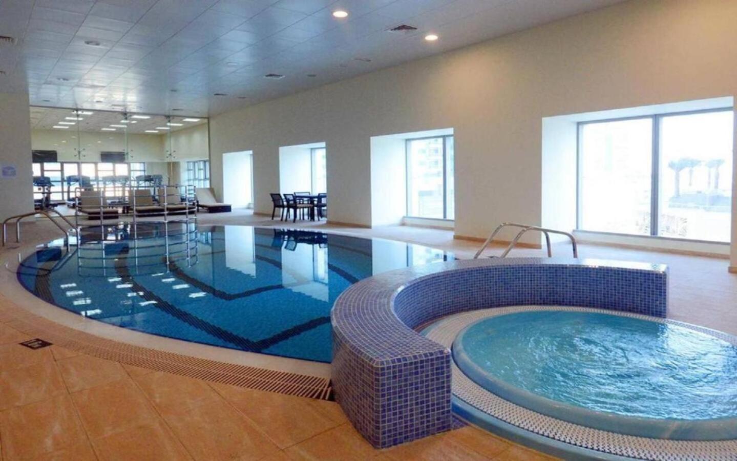 Sea & Palm View Elegant 1 Bedroom Apartment Dubaj Kültér fotó