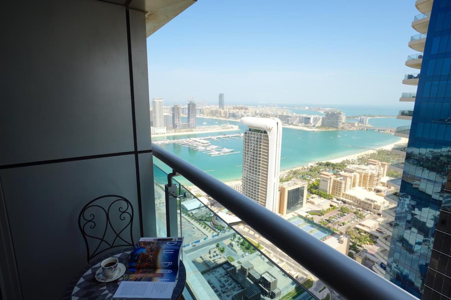 Sea & Palm View Elegant 1 Bedroom Apartment Dubaj Kültér fotó